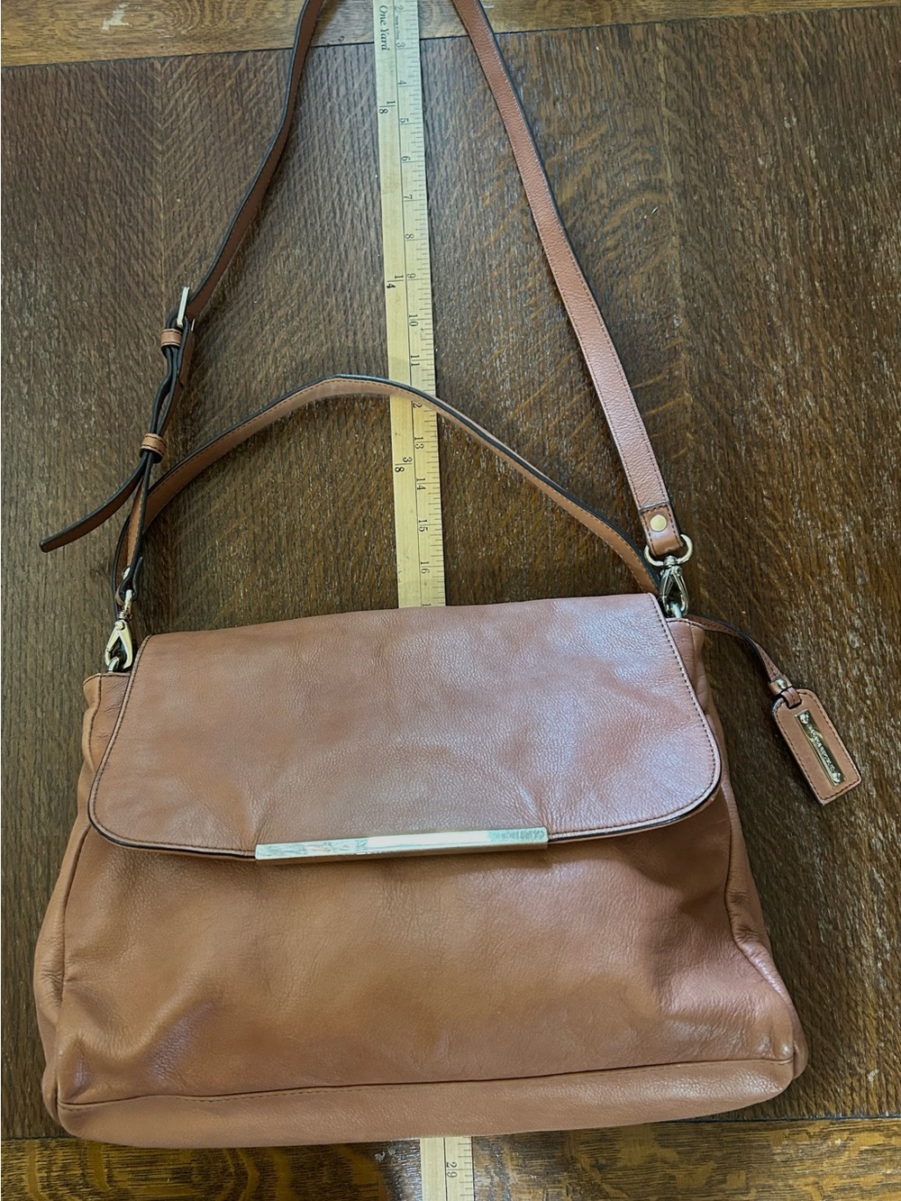 Banana Republic Large  Tan Leather Messenger Vintage Excellent